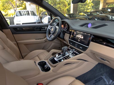 2020 Porsche Cayenne Cayenne
