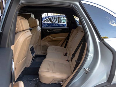2020 Porsche Cayenne Cayenne
