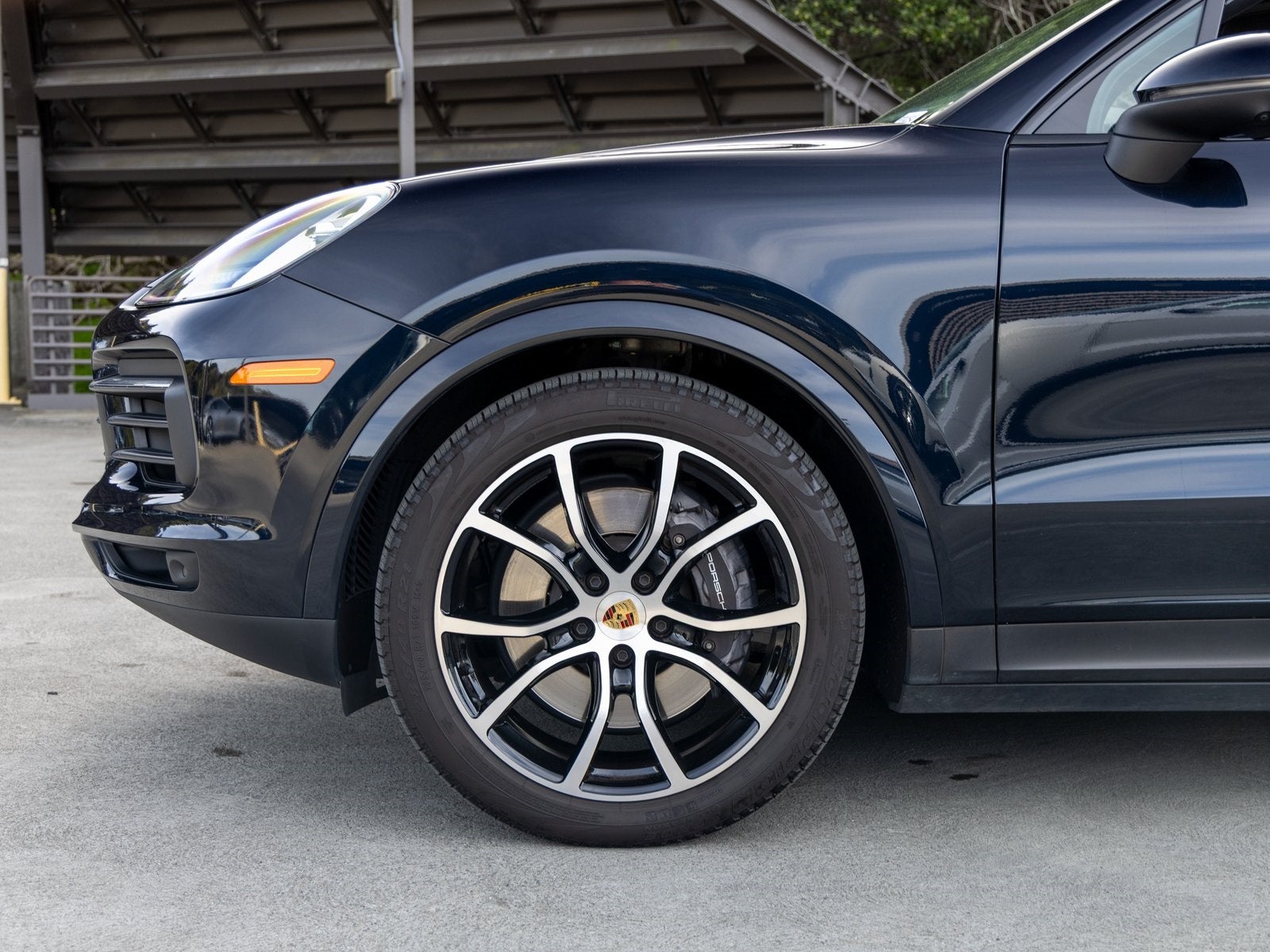 2023 Porsche Cayenne Cayenne Platinum Edition (MY23)