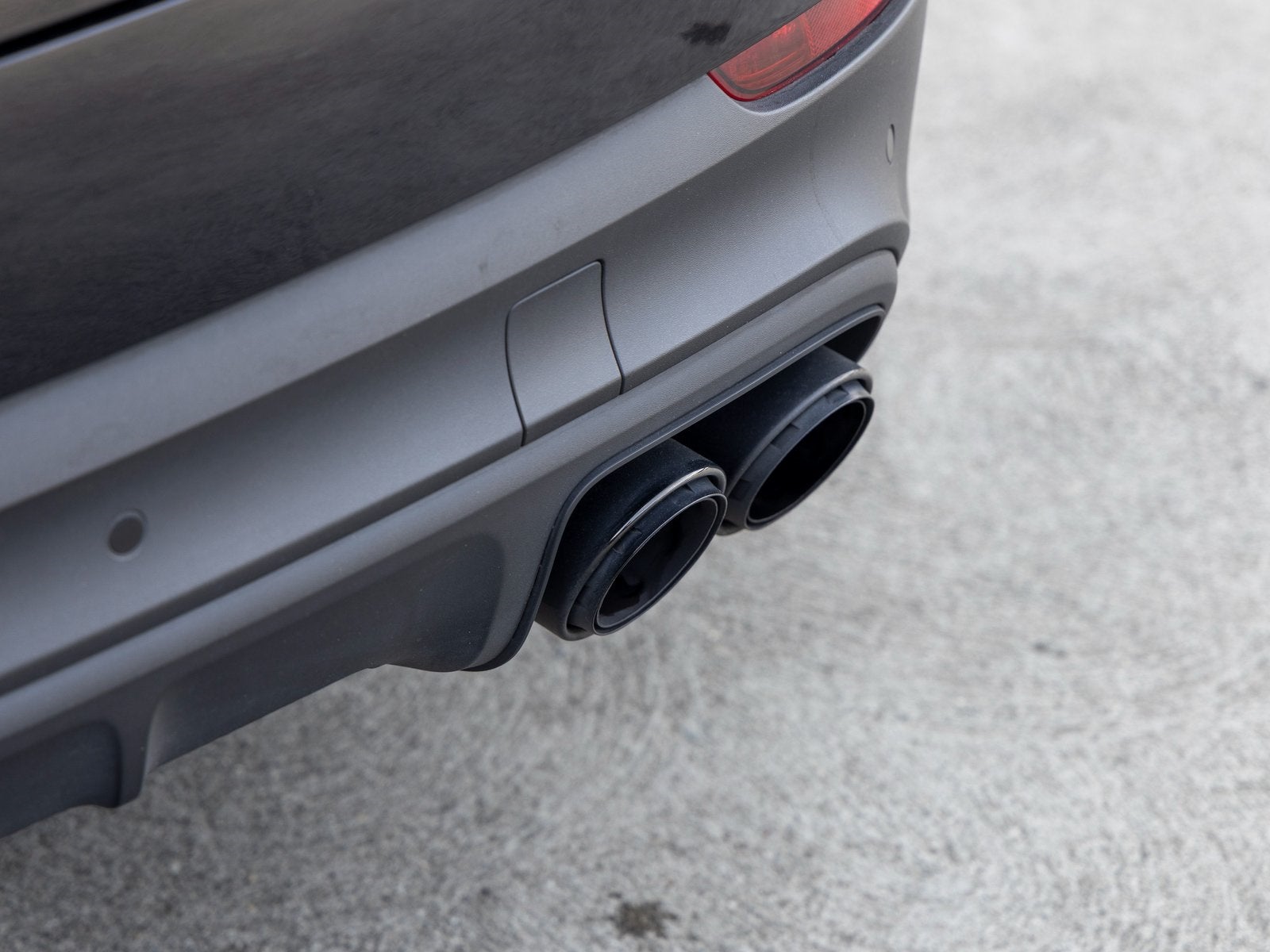 2023 Porsche Cayenne Cayenne Platinum Edition (MY23)