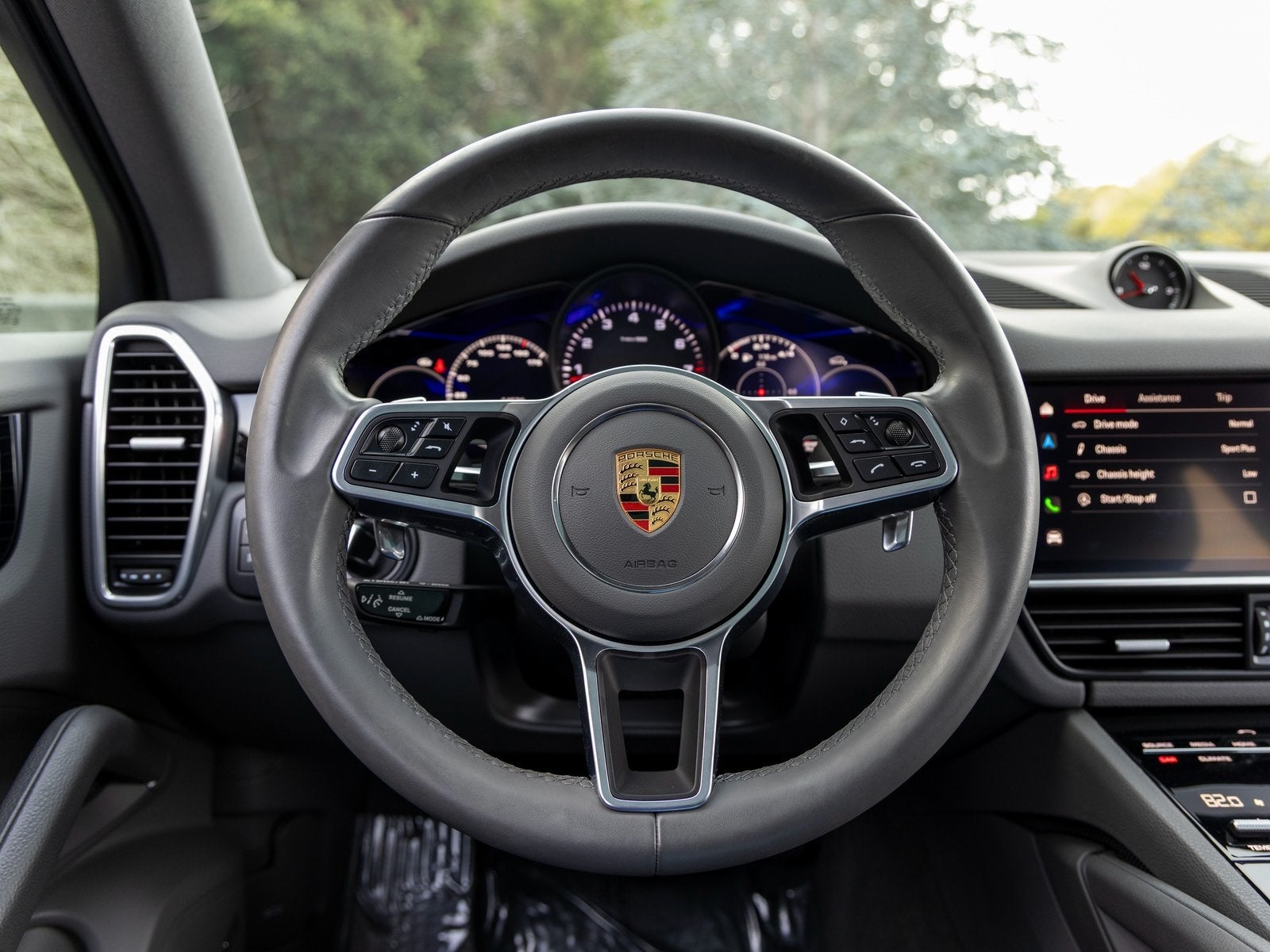 2023 Porsche Cayenne Cayenne Platinum Edition (MY23)