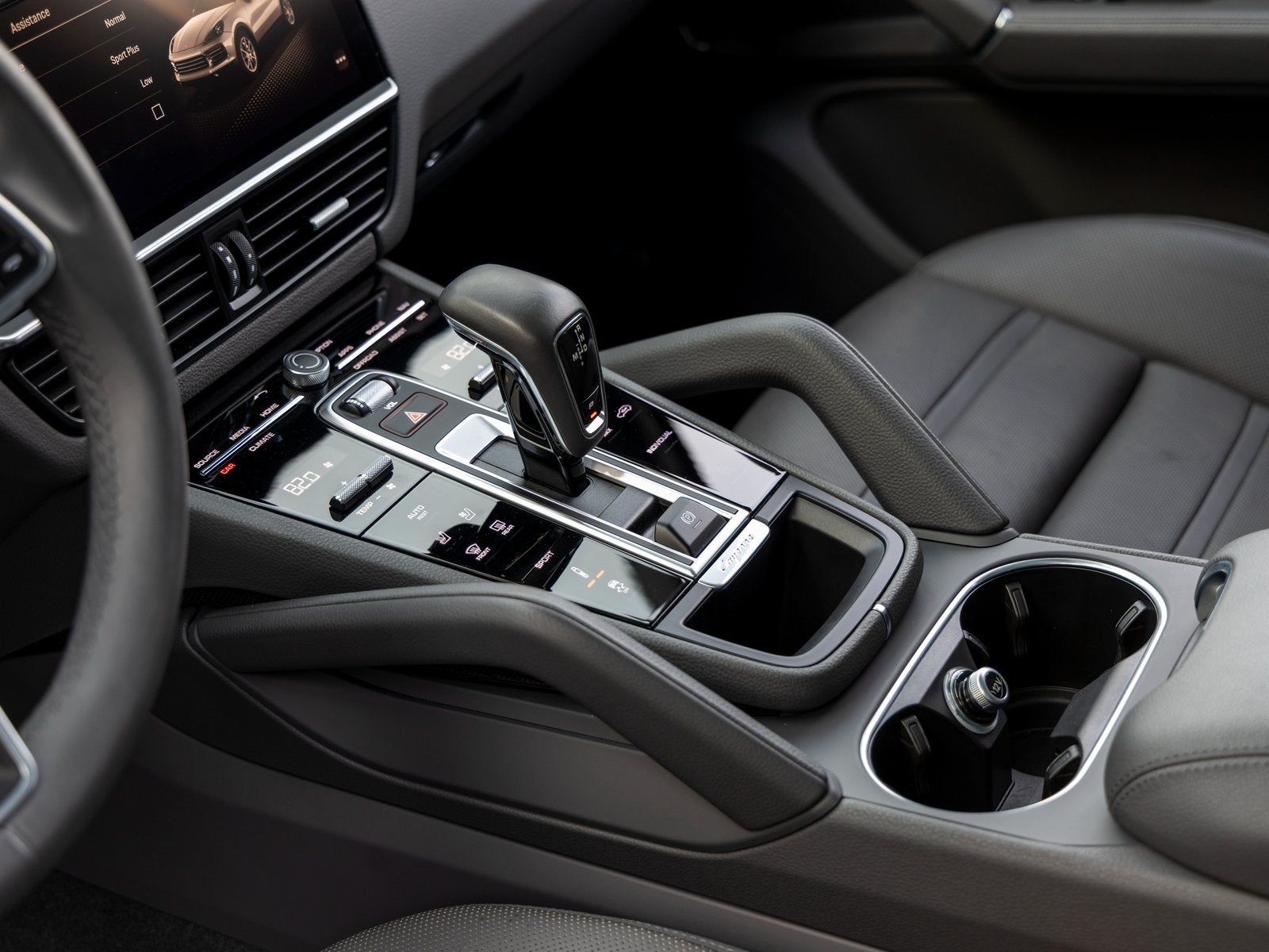 2023 Porsche Cayenne Cayenne Platinum Edition (MY23)