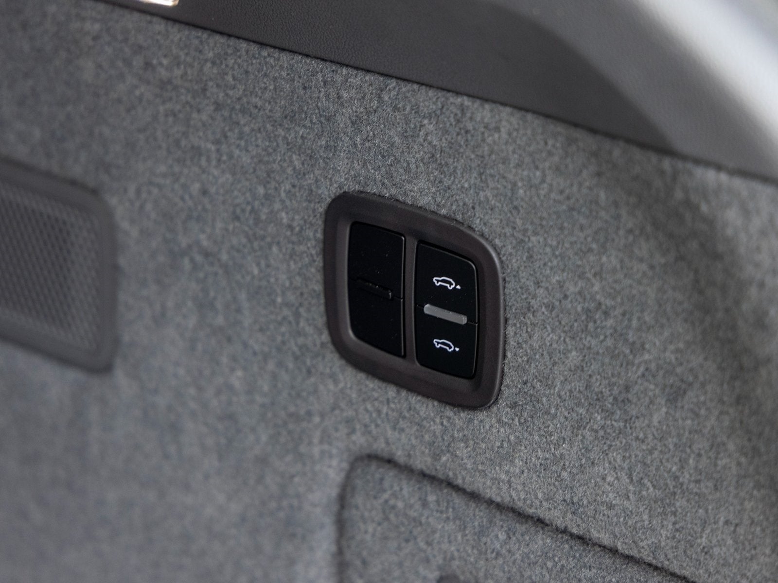 2023 Porsche Cayenne Cayenne Platinum Edition (MY23)