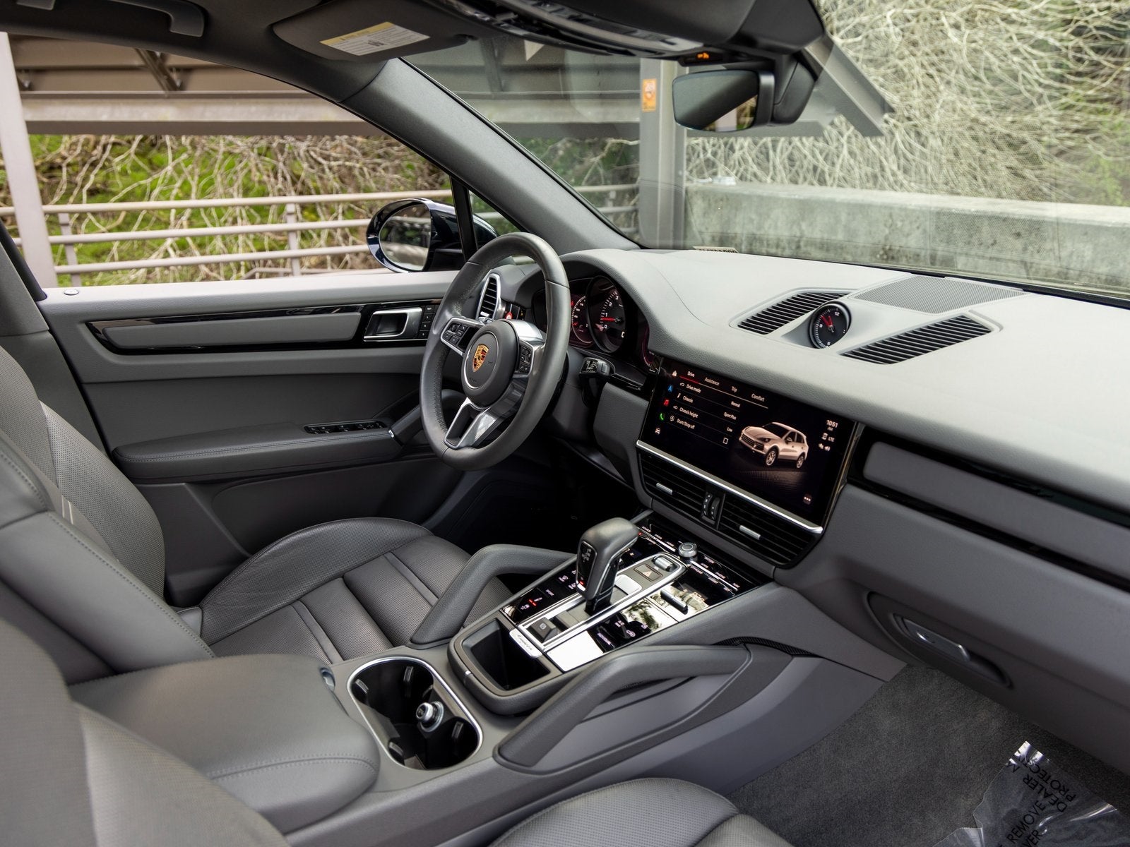 2023 Porsche Cayenne Cayenne Platinum Edition (MY23)