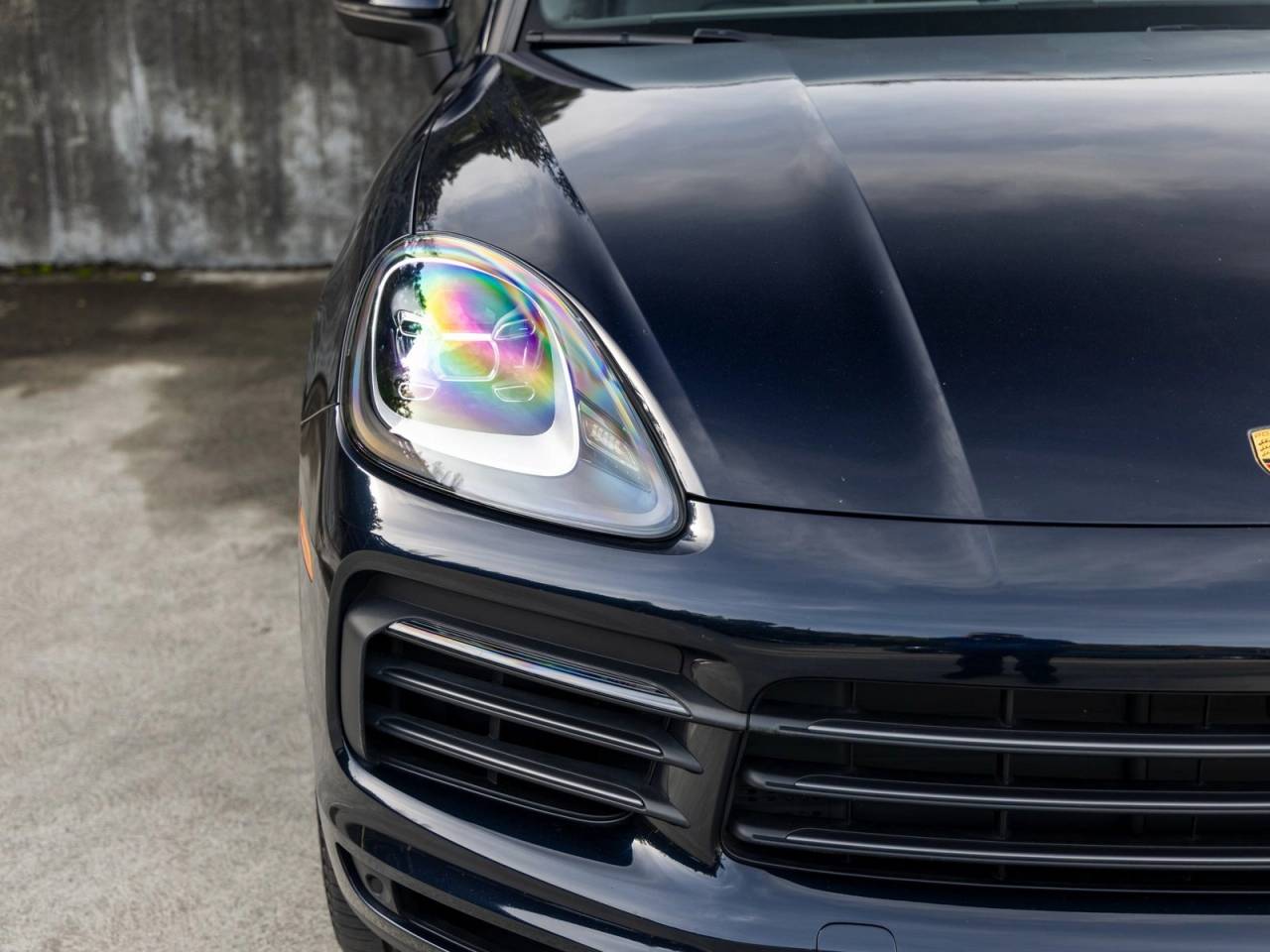 2023 Porsche Cayenne Cayenne Platinum Edition (MY23)