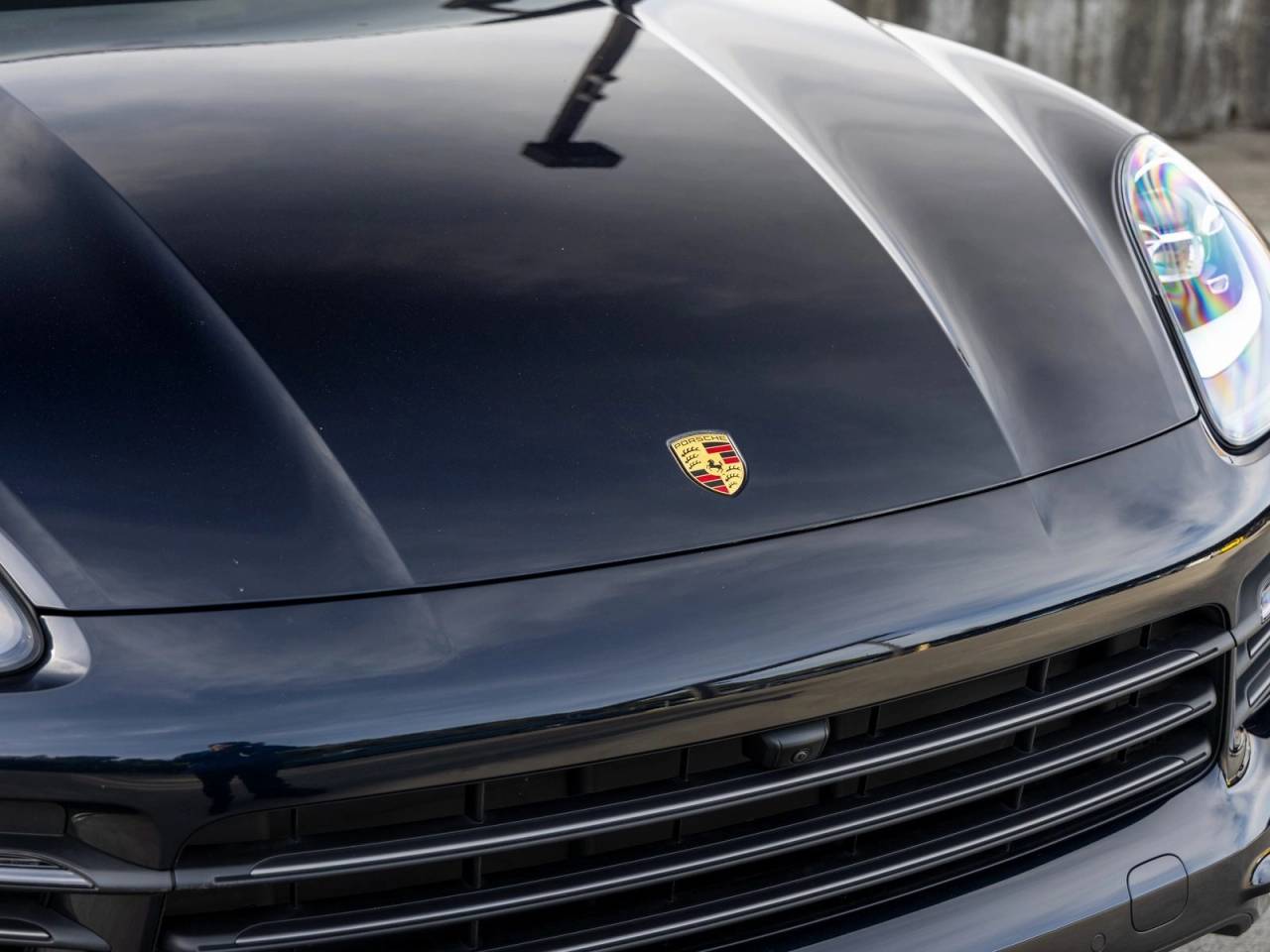 2023 Porsche Cayenne Cayenne Platinum Edition (MY23)