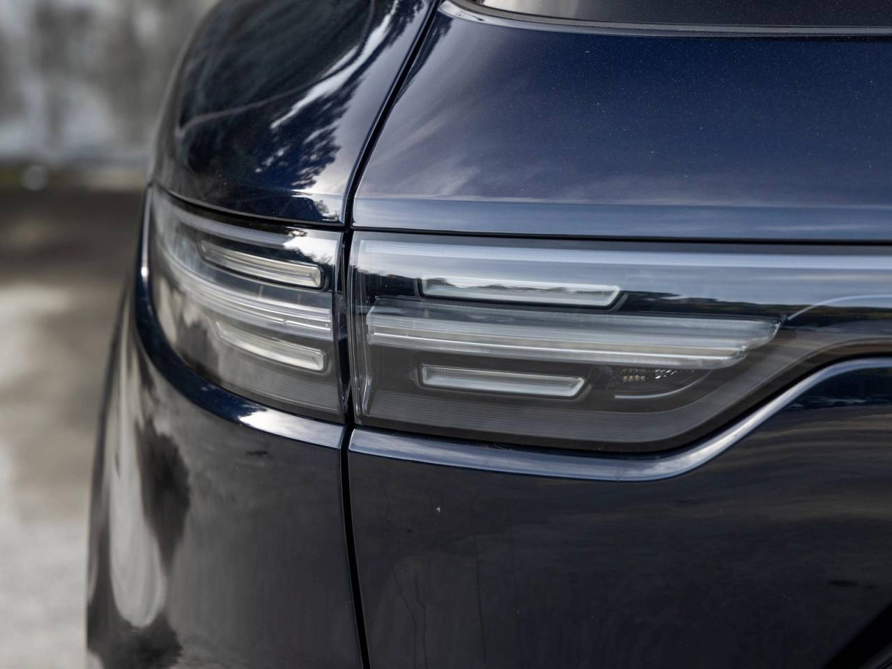 2023 Porsche Cayenne Cayenne Platinum Edition (MY23)