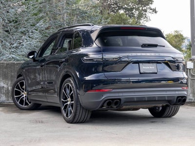 2023 Porsche Cayenne Cayenne Platinum Edition (MY23)