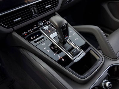 2023 Porsche Cayenne Cayenne Platinum Edition (MY23)