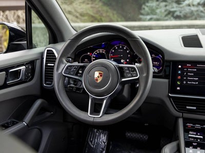 2023 Porsche Cayenne Cayenne Platinum Edition (MY23)