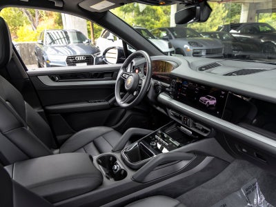 2024 Porsche Cayenne Cayenne