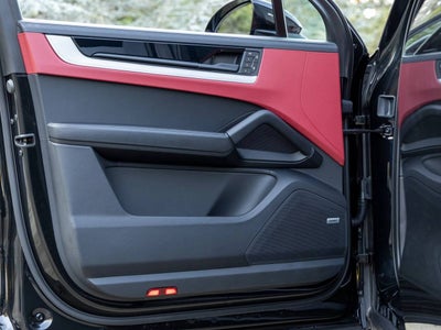 2025 Porsche Cayenne Cayenne