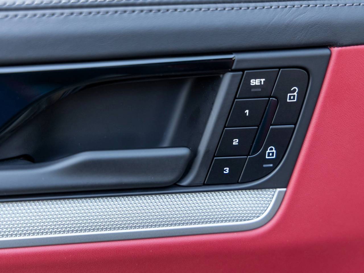 2025 Porsche Cayenne Cayenne