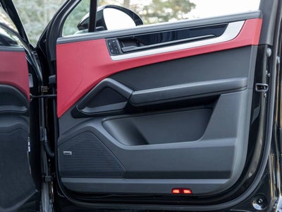 2025 Porsche Cayenne Cayenne