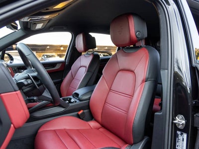 2025 Porsche Cayenne Cayenne