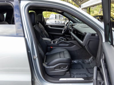 2025 Porsche Cayenne Cayenne