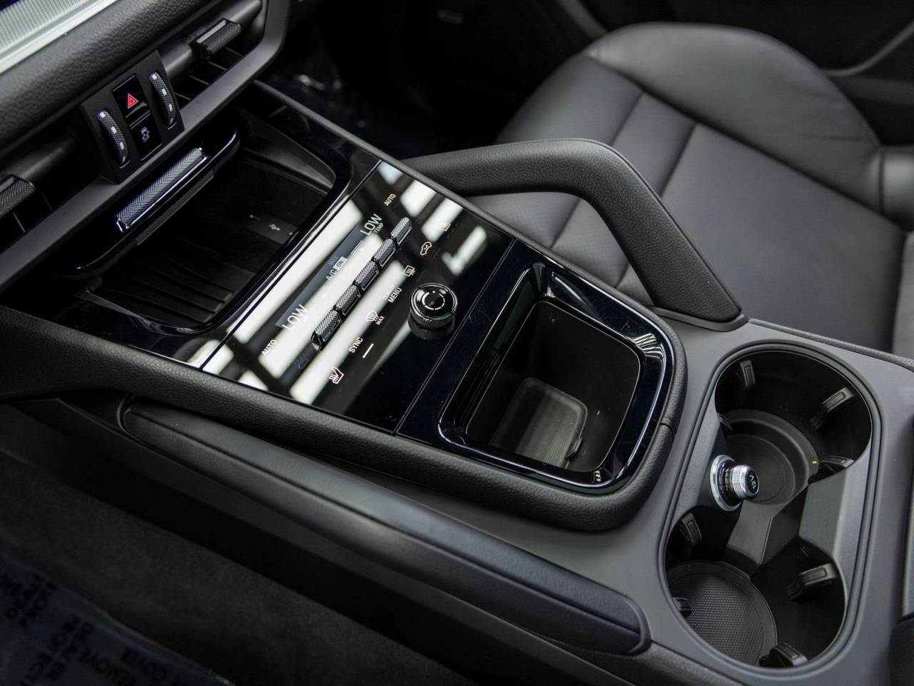 2025 Porsche Cayenne Cayenne