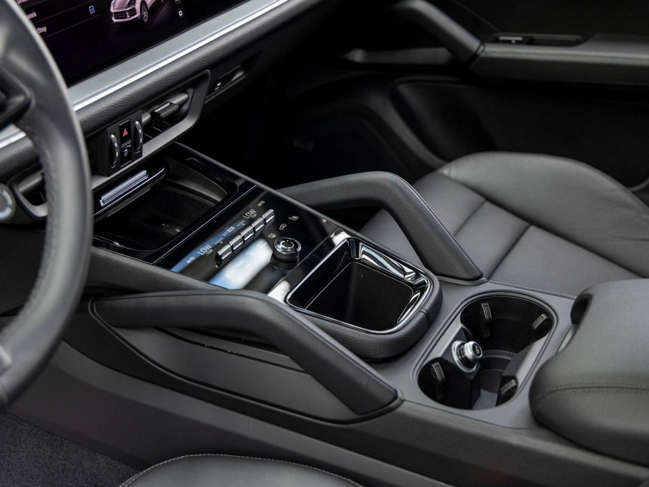 2025 Porsche Cayenne Cayenne