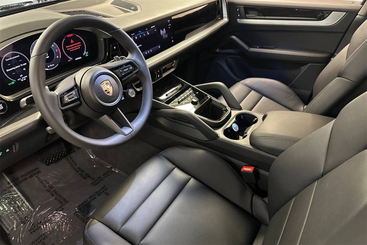 2025 Porsche Cayenne Cayenne