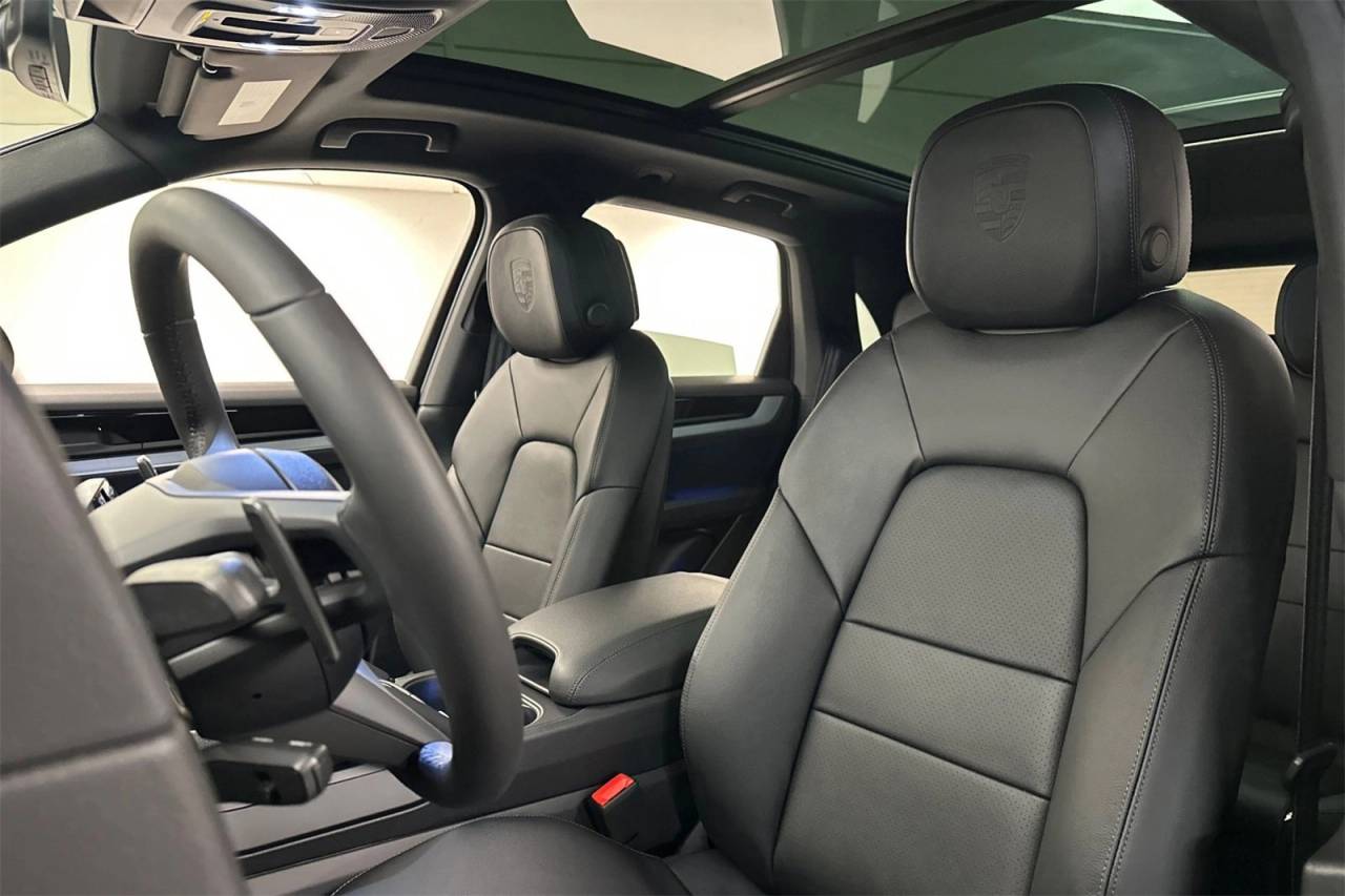 2025 Porsche Cayenne Cayenne