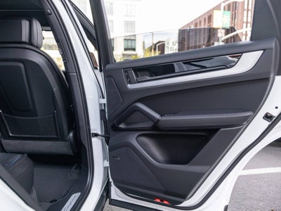 2026 Porsche Cayenne Cayenne