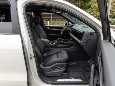 2026 Porsche Cayenne Cayenne