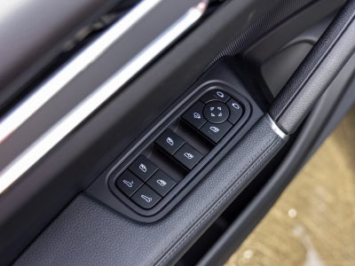 2023 Porsche Cayenne Cayenne Platinum Edition (MY23)