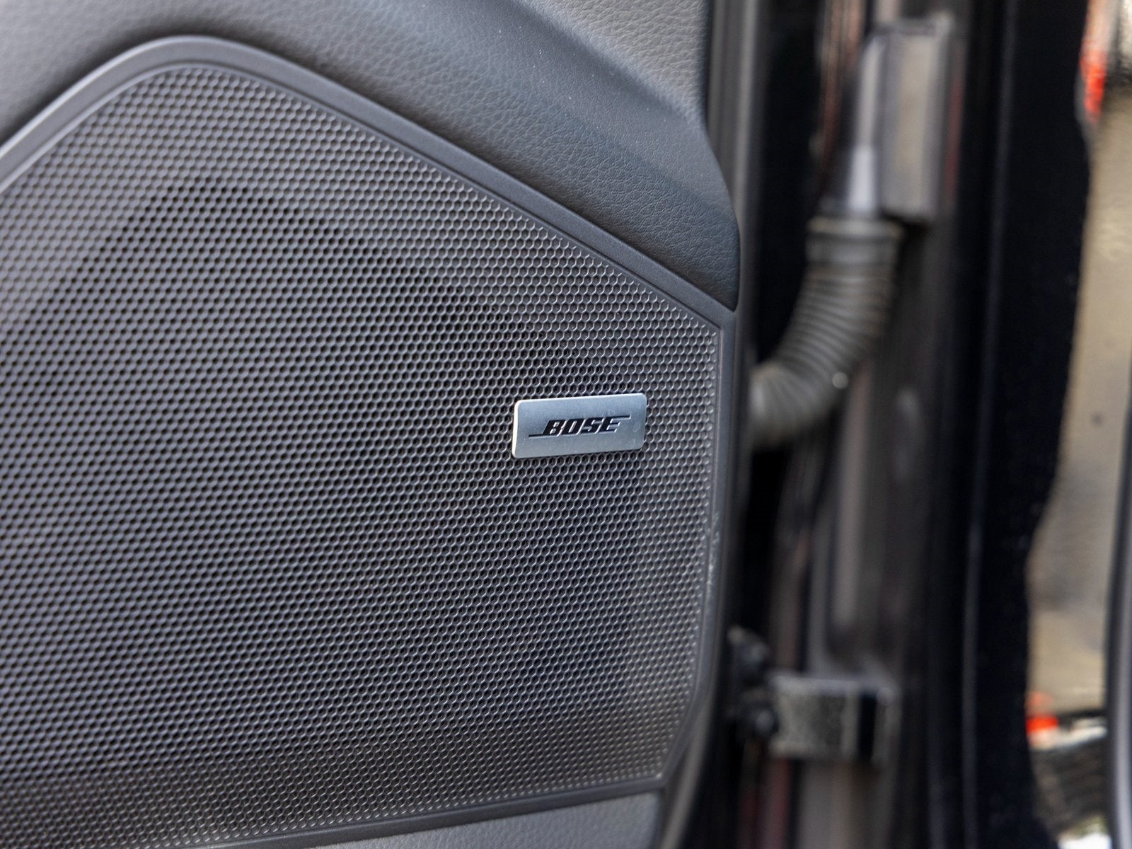 2023 Porsche Cayenne Cayenne Platinum Edition (MY23)