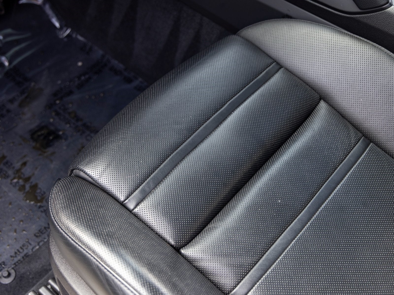 2023 Porsche Cayenne Cayenne Platinum Edition (MY23)