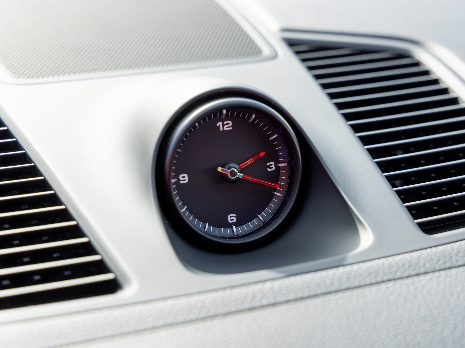 2023 Porsche Cayenne Cayenne Platinum Edition (MY23)