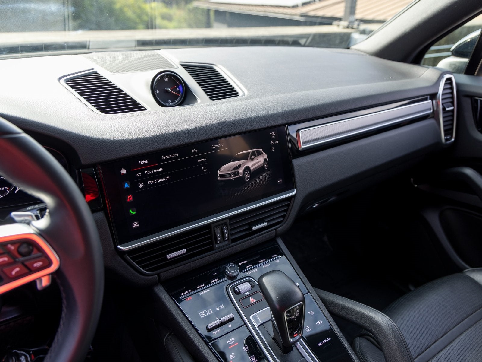 2023 Porsche Cayenne Cayenne Platinum Edition (MY23)