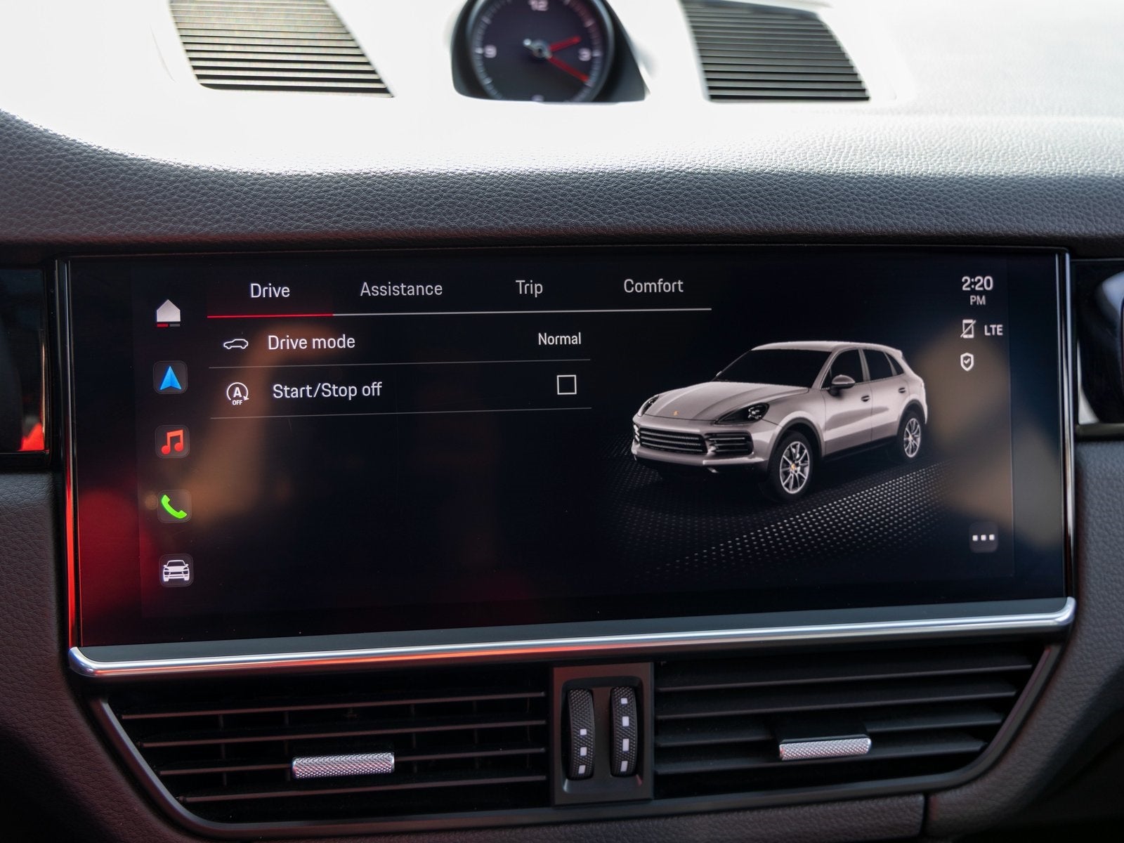 2023 Porsche Cayenne Cayenne Platinum Edition (MY23)