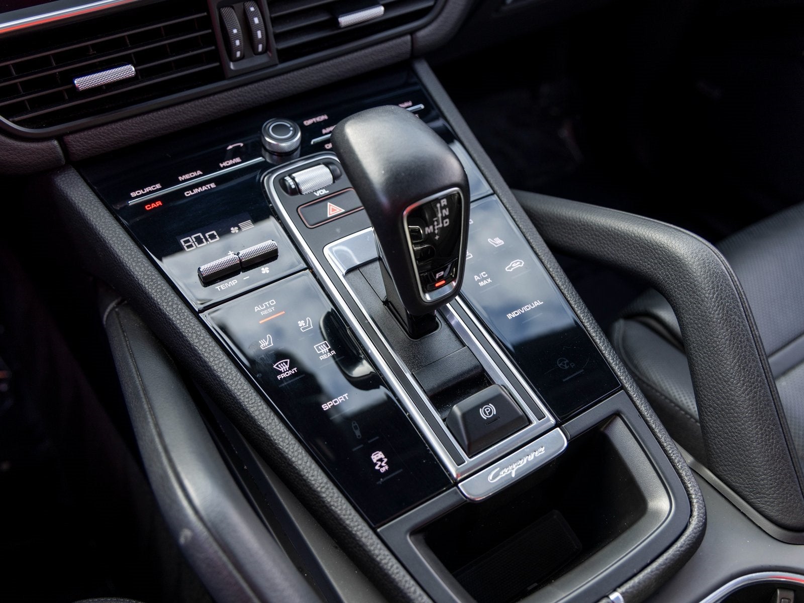 2023 Porsche Cayenne Cayenne Platinum Edition (MY23)