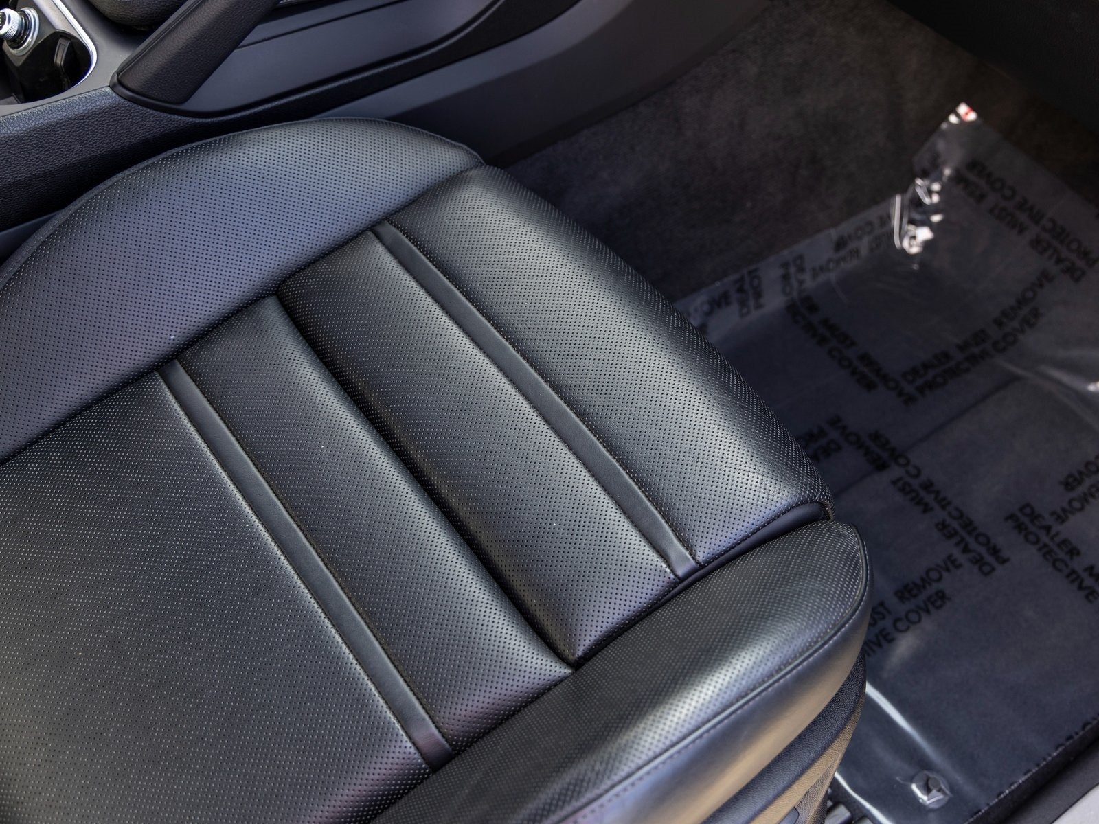 2023 Porsche Cayenne Cayenne Platinum Edition (MY23)