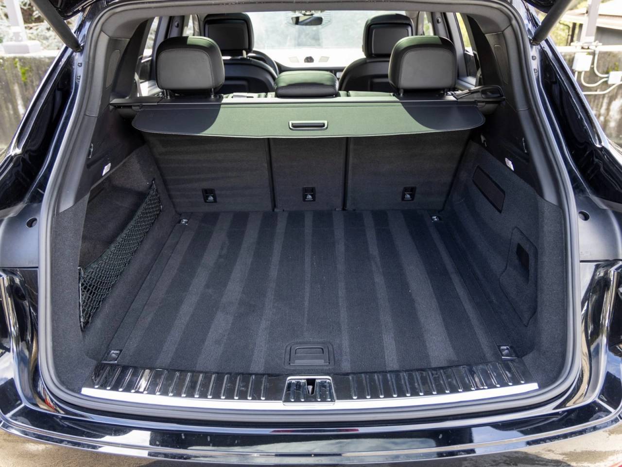 2023 Porsche Cayenne Cayenne Platinum Edition (MY23)