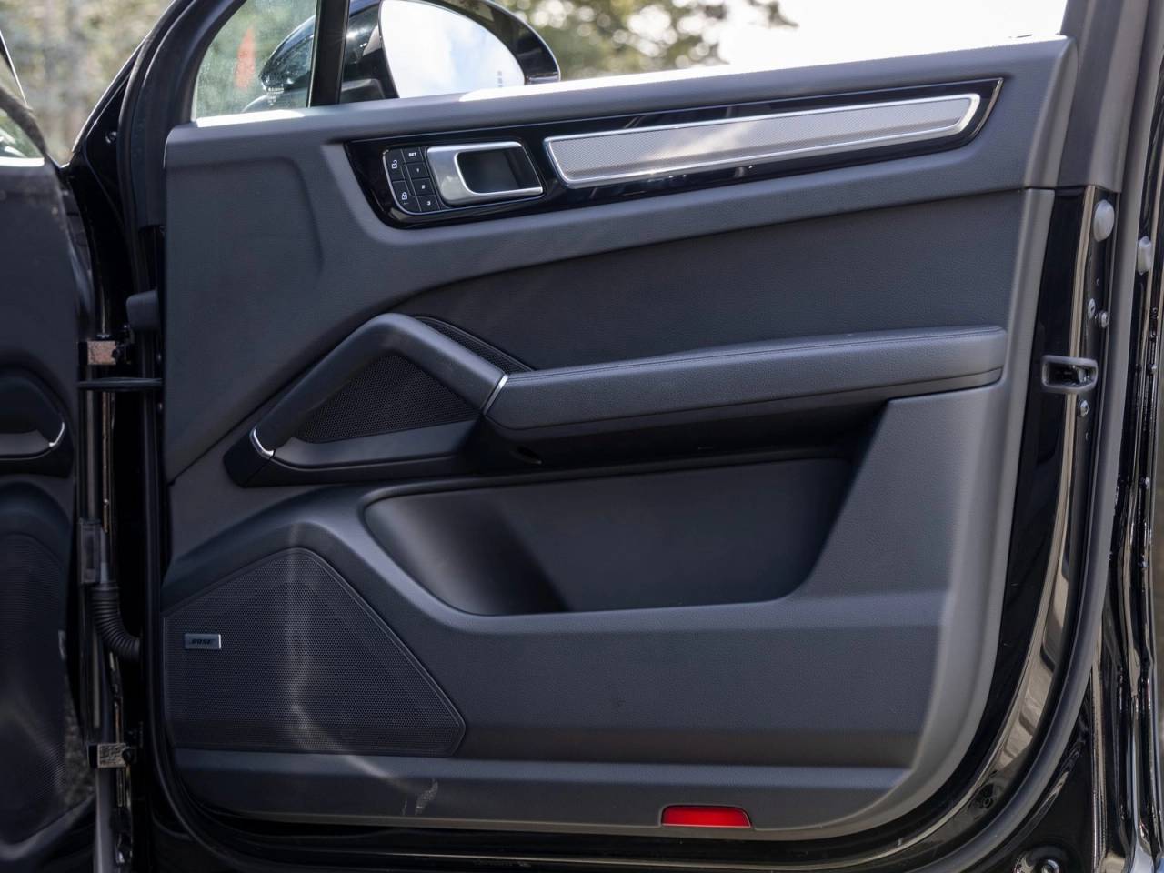 2023 Porsche Cayenne Cayenne Platinum Edition (MY23)