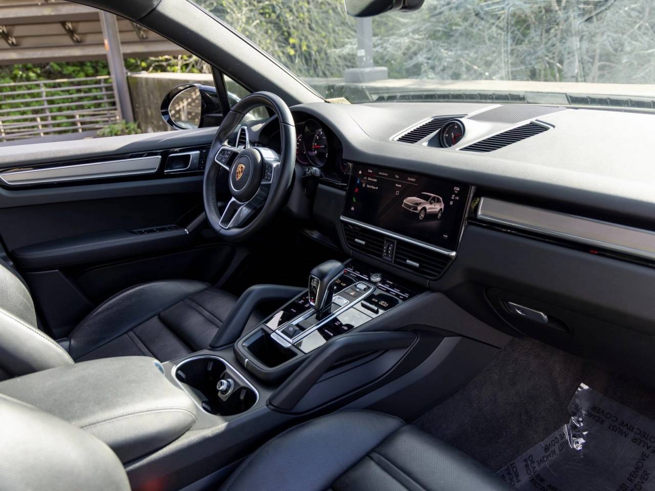 2023 Porsche Cayenne Cayenne Platinum Edition (MY23)