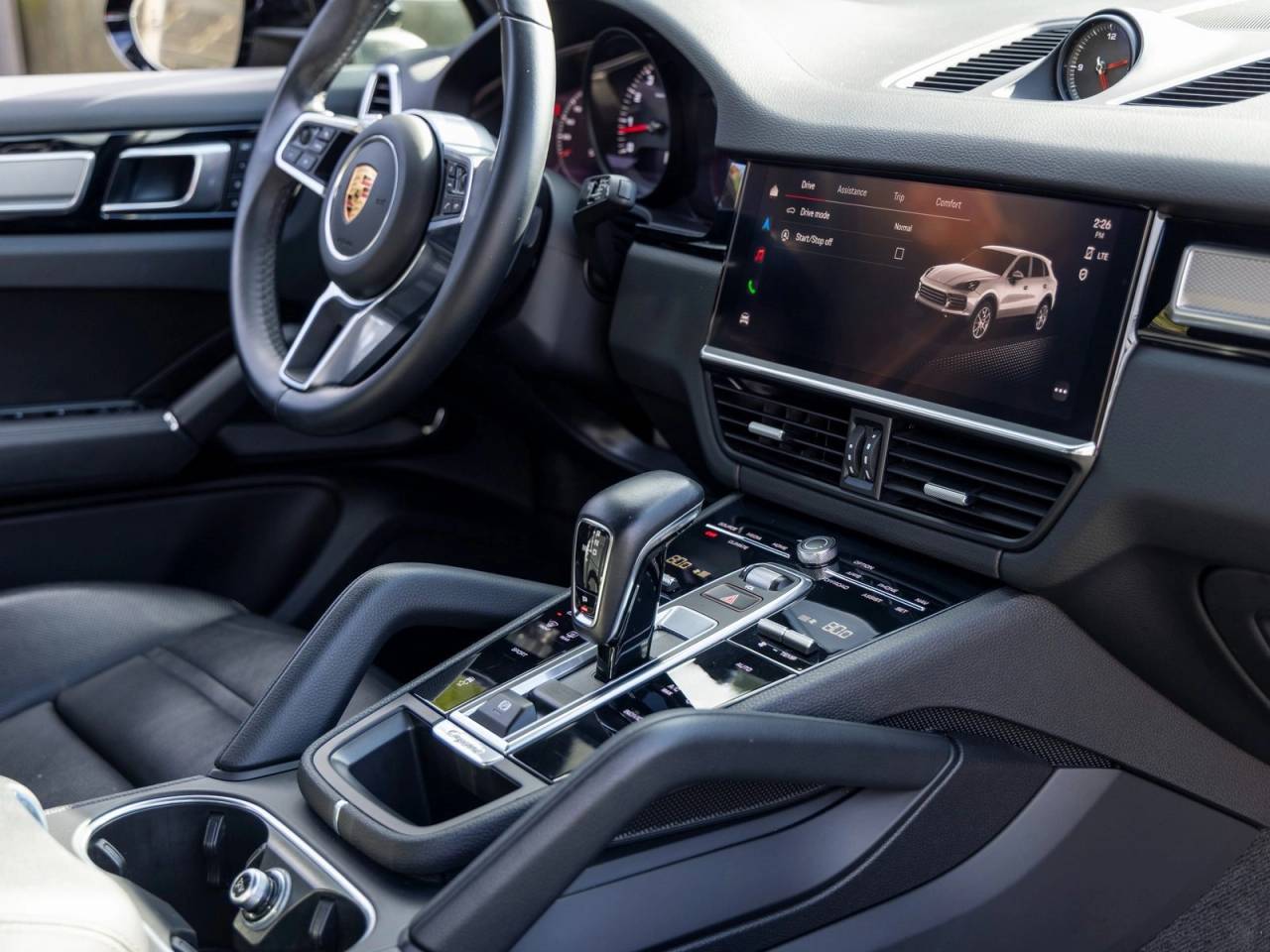 2023 Porsche Cayenne Cayenne Platinum Edition (MY23)