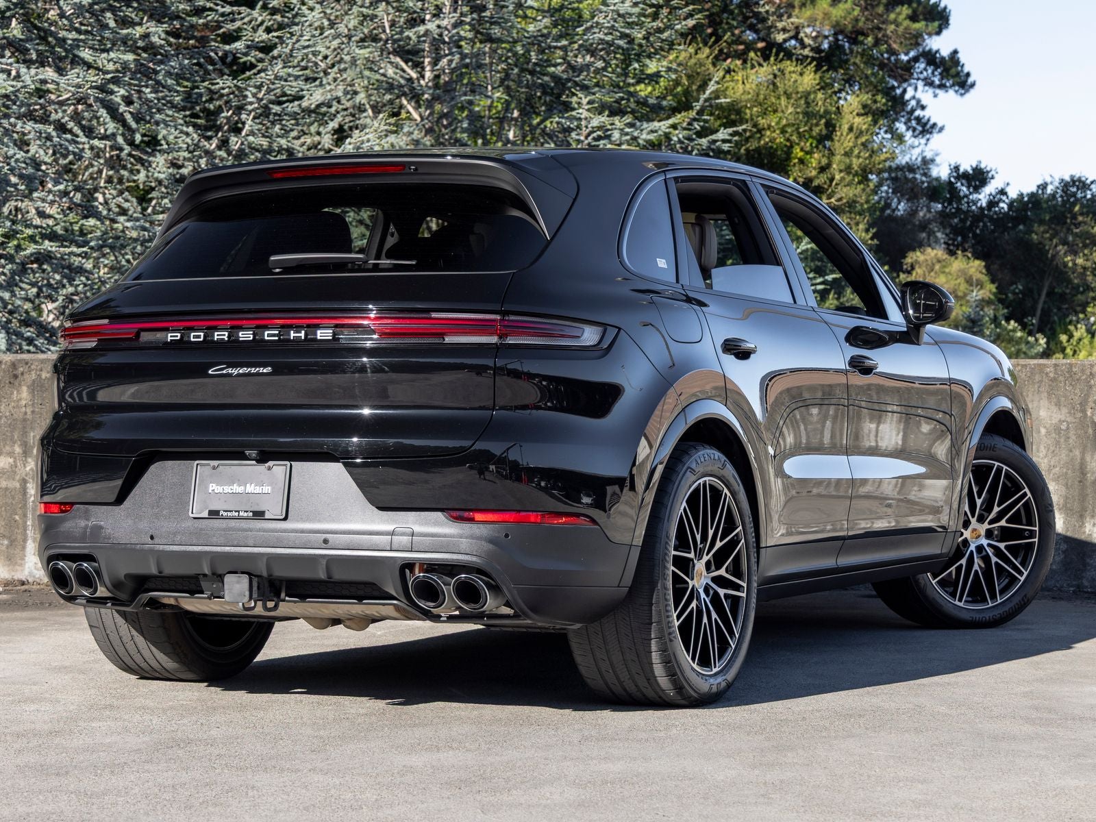 2024 Porsche Cayenne Base