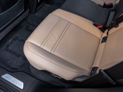 2024 Porsche Cayenne Base