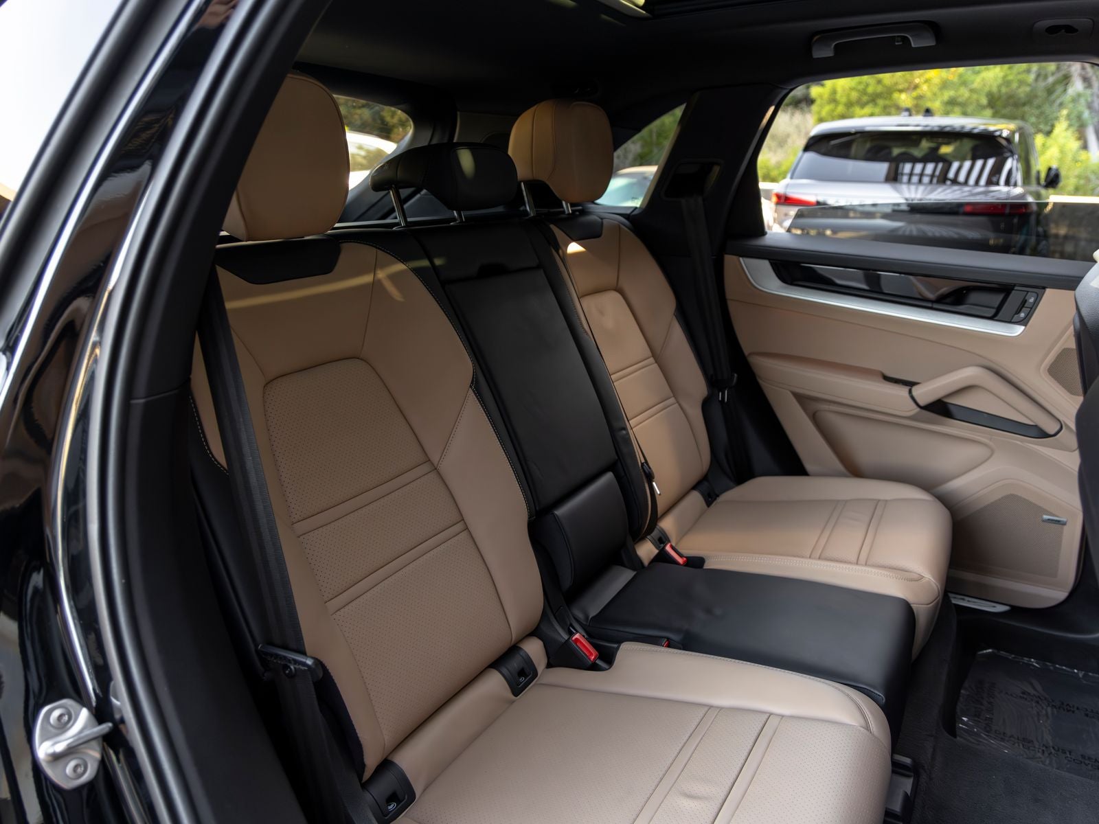 2024 Porsche Cayenne Base