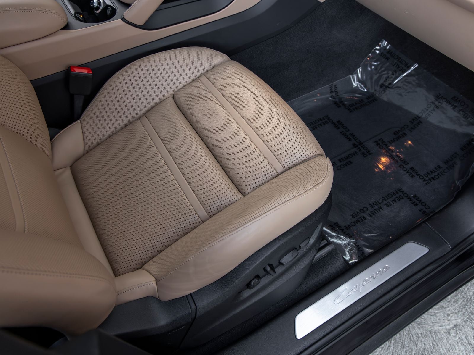 2024 Porsche Cayenne Base