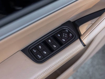 2024 Porsche Cayenne Base