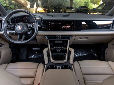 2024 Porsche Cayenne Base