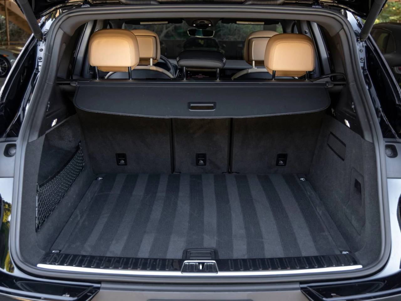 2024 Porsche Cayenne Base
