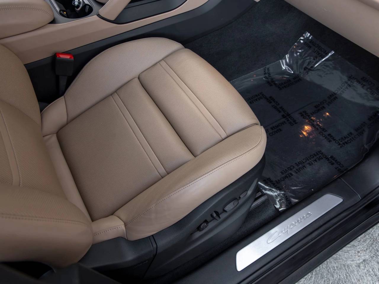 2024 Porsche Cayenne Base