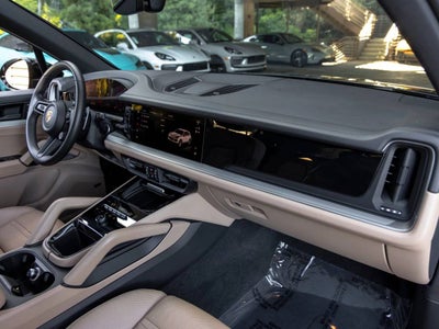 2024 Porsche Cayenne Base