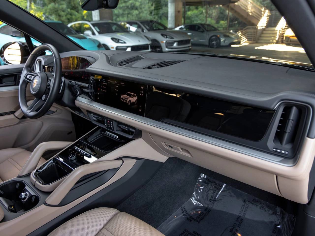 2024 Porsche Cayenne Base