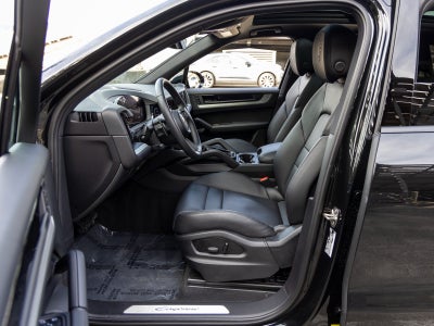 2025 Porsche Cayenne Cayenne