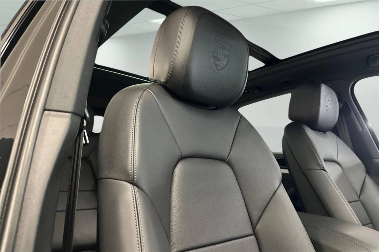 2025 Porsche Cayenne Cayenne
